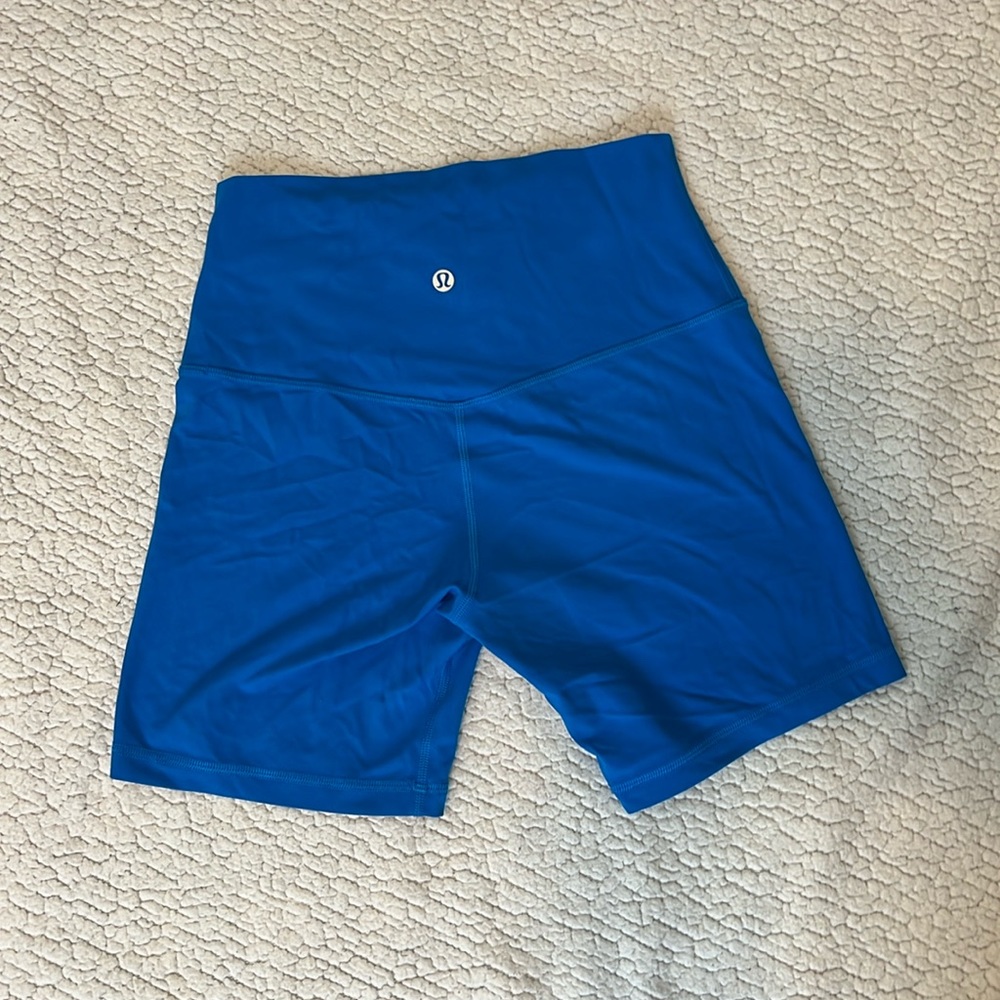 Lululemon 6 inch align shorts